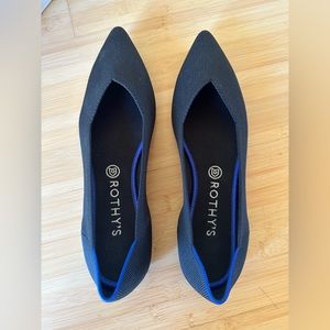 New with box Rothy’s The Point